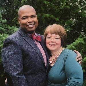 Meet your Posher, Joy